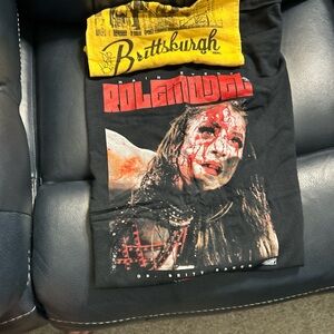 Hot Topic Black Graphic tee Brittsburgh